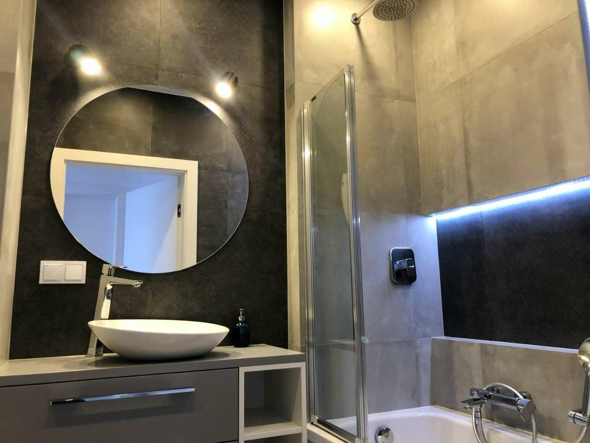 Glamour Apartment With Big, Private Terrace Cracóvia Exterior foto